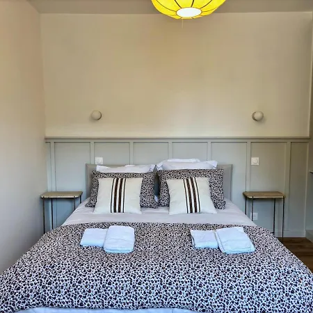 La Baie - Appartement De Charme Entierement Equipe A 5Min Du Mont St Michel Apartment