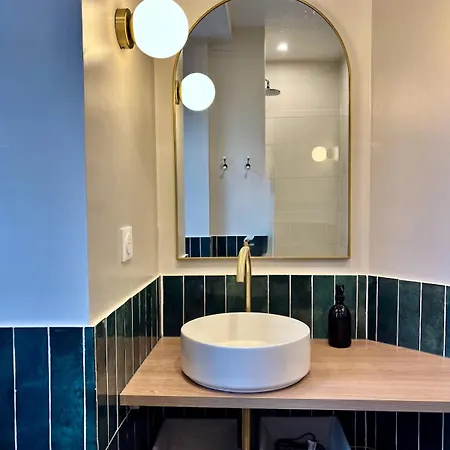La Baie - Appartement De Charme Entierement Equipe A 5Min Du Mont St Michel *