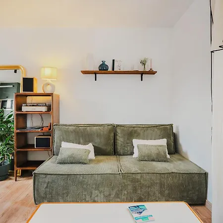 La Baie - De Charme Entierement Equipe A 5min Du Mont St Michel *