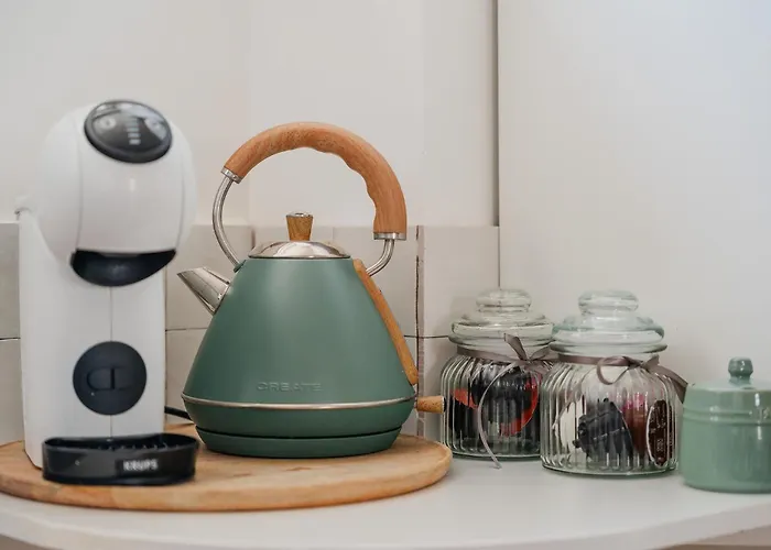 Daire La Baie - De Charme Entierement Equipe A 5min Du Mont St Michel *