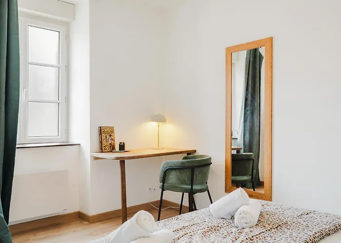 La Baie - De Charme Entierement Equipe A 5min Du Mont St Michel Daire